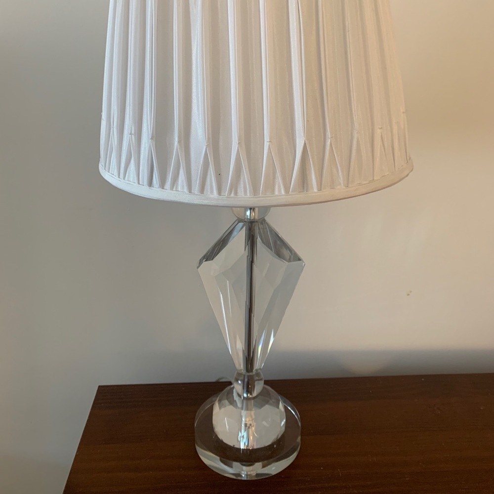 Lamp with “crystal” base